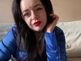 HornyMistress Lara Is Smoking and Vaping in Camera Dressed in_Sexy Black Corset