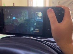 Мачеха подрочила и отсосала мне пока я играл в Ведьмака на Steam Deck - Screenshot 2 of 16 - Point Of View
