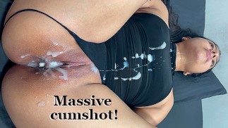 他大量射在我身上！