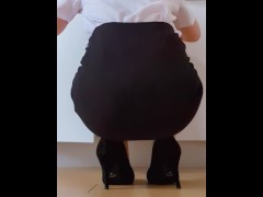 パンスト／Tバック／ハイヒール　腰振り対面座位 - Screenshot 1 of 16 - パンスト