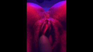 POV: Чернокожая красотка кончает тебе на лицо