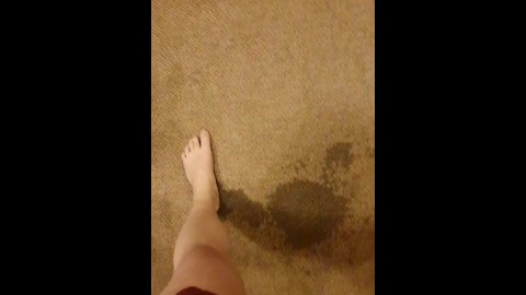 Desperate piss on the floor