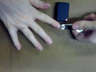 Clipping my fingernails and trying to get sounds of it