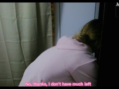 Подруга сестры попросилась пожить,но хуй большой вот и осталась - Screenshot 2 of 16 - Hot