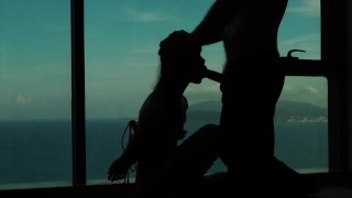 亚洲青少年吮吸鸡巴与海景绑在一起的主义剪影 Baebi Hel
