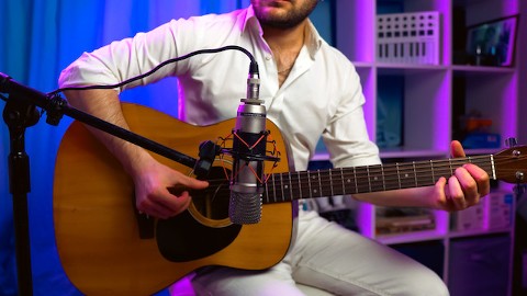 When you try to show that you can not only masturbate on camera ...The guy plays on guitar 4k