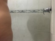 Preview 1 of Sexi chica ducha sola limpia su coño y culo se masturba baño