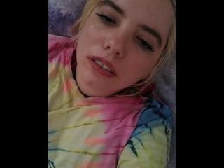 Religious Teen Finally Home alone and can Cum