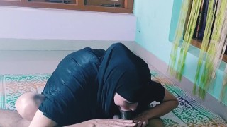 Sexy Hijabi handen op BBC