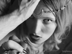 Sorcière - Screenshot 13 of 16 - Blowjob