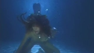 Horny slut takes plunge into the deep end