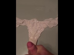 Stepsisters  thong - Screenshot 4 of 16 - Thong