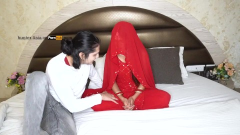 First Romantic Honeymoon After Marriage - Indian Couple Sex