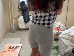 Жестко наказал Анальным сексом ремонтницу за плохую работу - Screenshot 2 of 16 - Rough