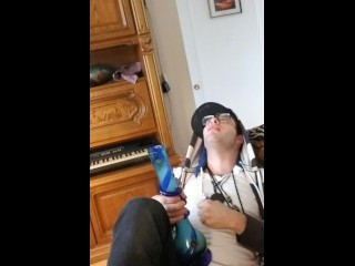 Киф Тони берется за грамм Kraft AAAA ALASKAN THUNDERFUCK и чуть не умирает