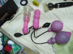 Toys Get Bigger n BIGGER HD