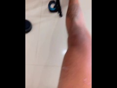 Necesito una buena amistad que me ayude a sacarme la leche