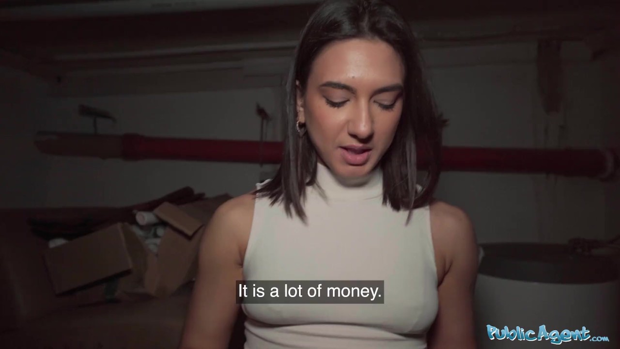 Lena coxx public agent