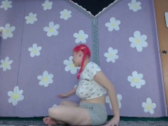 Cute Milf Yoga Workout Flash Nipples Big Tits