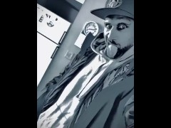 Show and…. - Screenshot 2 of 16 - Pull Out