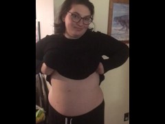Titty Drops 🍈🍈⬇️ - Screenshot 15 of 16 - Milf
