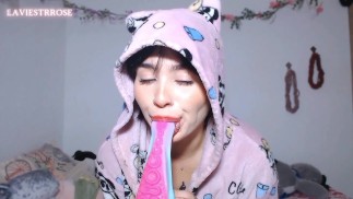 Squirting in my favorite pijama