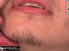 Battle of the Bushes - Screenshot 4 of 16 - Lesbian Hairy Pussy