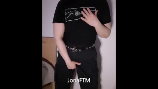 мужской трах с фаллоимитатором в киску FTM