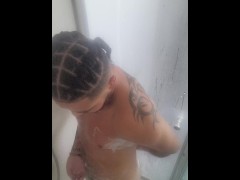 Shower fresh - Screenshot 7 of 16 - Bbc
