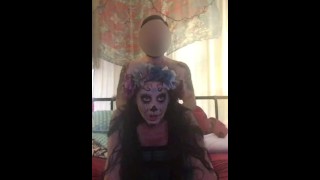 Sugar skull Latina invites me over to suck and fuck