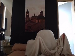 Bajo la Sabana me Hace el Amor mi Ex Esposo en un Motel Despues de un Dia Ajitado