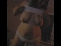 Striptease Milf - Screenshot 3 of 16 - Chubby