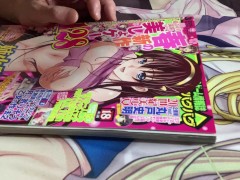 二次元爆乳セーター美少女に顔射ぶっかけ&クンニ【BugBug2016年3月号】 - Screenshot 4 of 16 - Masturbation