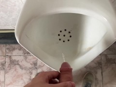 How do boys pee? 11/16