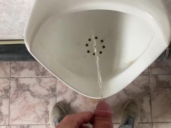 How do boys pee? 8/16