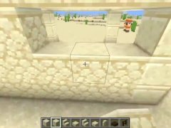 How to make a simple desert house in Minecraft