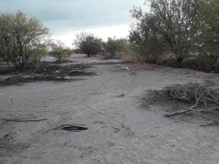 linda trans desnuda en publico con tacones altos muy caliente se masturba disfrutala