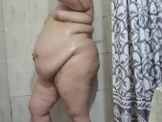 Preview 5 of Fatty inflates herself in the shower like a waterballoon and plays with herself