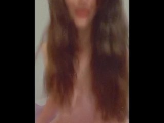 I love the sound my pussy makes