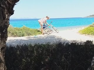 VOYEUR sexy wife Sun Tanning NAKED