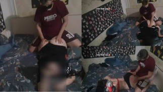 在她看電視節目的時候操了她🔥Fingers IN PUSSY😼