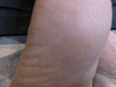 Teasing delicious feet