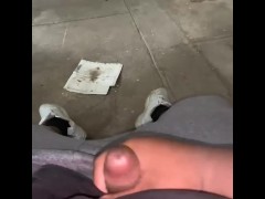 Garage cum shot