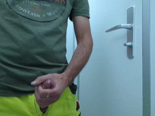 Construction Worker got Horny and Wanked his Nice Cock at Work