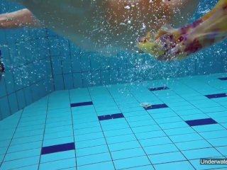 Petite Teen_Milana Voda Endures the Free_Naked Swimming