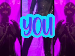 Victoria laughs at losers - Introduction to lesbian supremacy