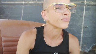 Еще одно ЦЕНЗУРИРОВАННОЕ видео, из-за которого мочиться кому-то в рот - это нормально, но точка слишком отвратительна.