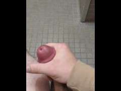 Jerking Off at Work - Screenshot 13 of 16 - At Work
