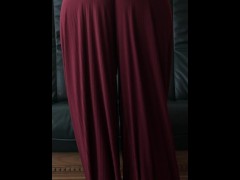 Red pants - Screenshot 2 of 16 - Tattoo