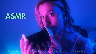 SFW ASMR Sensitieve oor knipbeurt - PASTEL ROSIE - Sexy mondgeluiden zoenen en knabbelende natte tinte